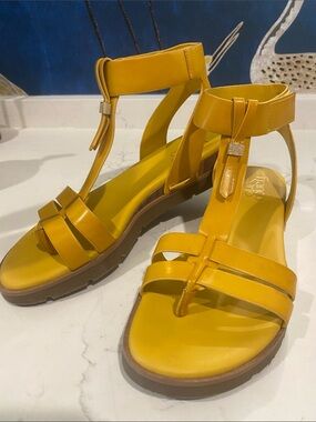 Franco Sarto Mustard Yellow Dosha Gladiator Leather Sandal size 7, EU 37
